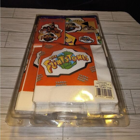C.A. Reed Vintage Flintstones Party Pack Of 65 Pieces 8 Person Set New - Picture 3 of 9